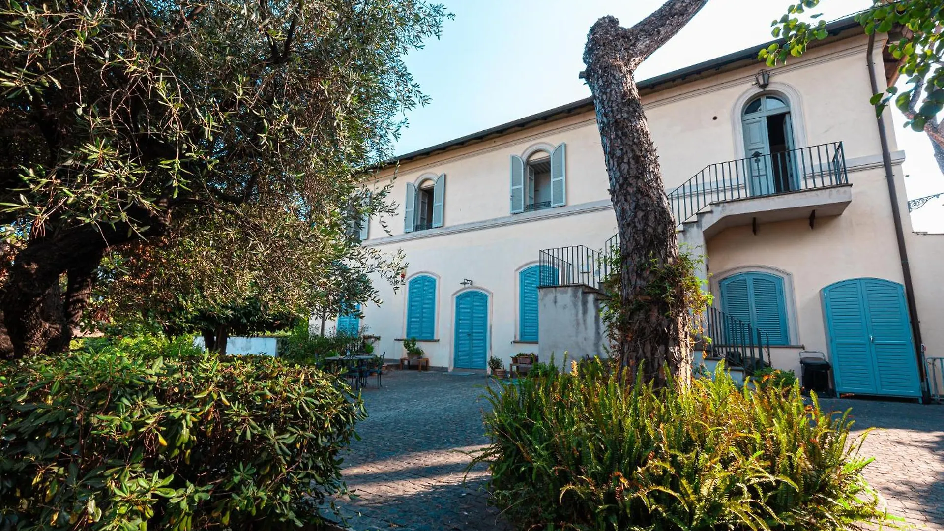 Apartment Villa Dehon Rome